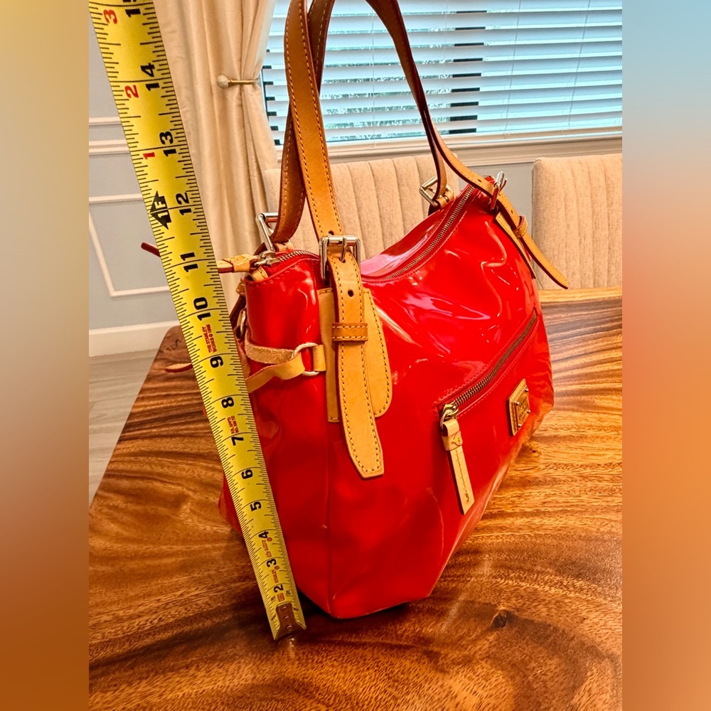Dooney & Bourke Red Patent Leather Shoulder Hobo Tan Straps. Glossy Luxe Classic - Picture 13 of 17